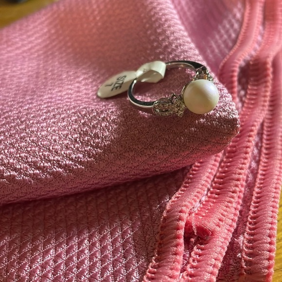 Jewelry - 1. Pearl ring